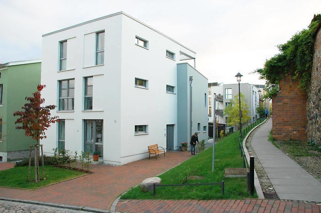 Ferienwohnung An Der Historischen Stadtmauer Rostock Exterior photo